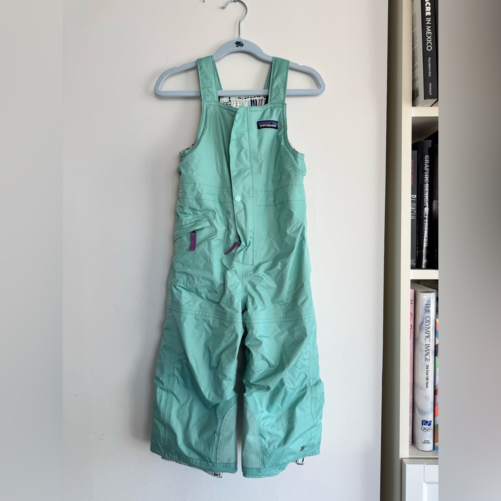 New Kids Patagonia Snow Bib/Snow Pants, Size 3T
